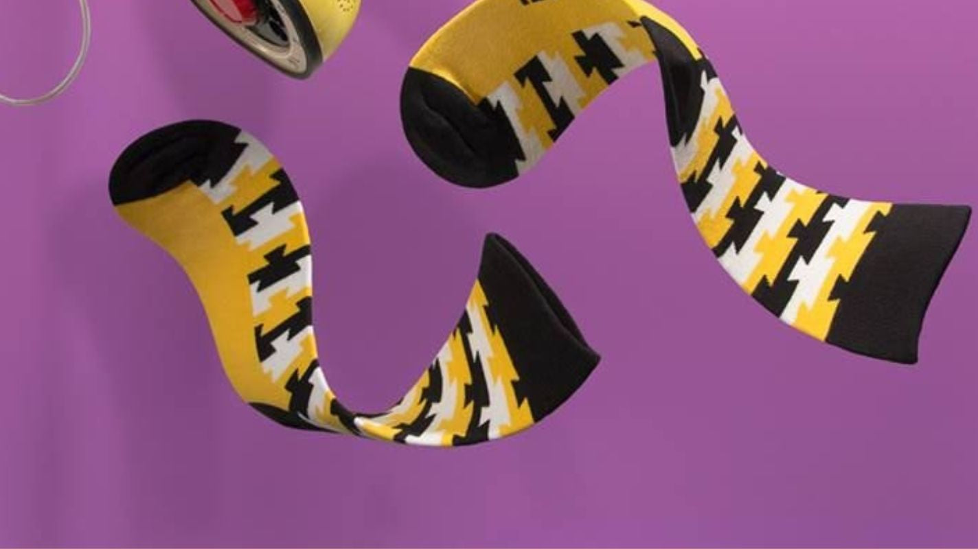 From Cozy to Chic: Why Colorful Socks Are a Must-Have This Winter